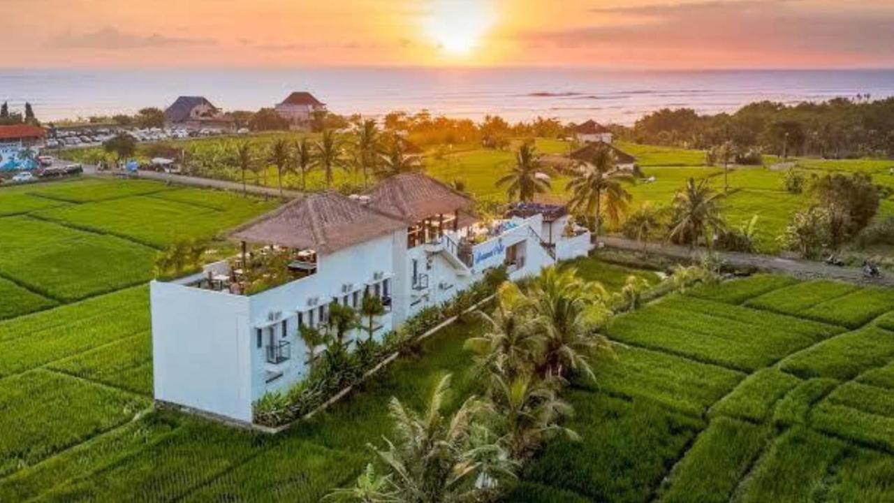 Swell Hotel, Pool Bar & Restaurant Tanah Lot Εξωτερικό φωτογραφία